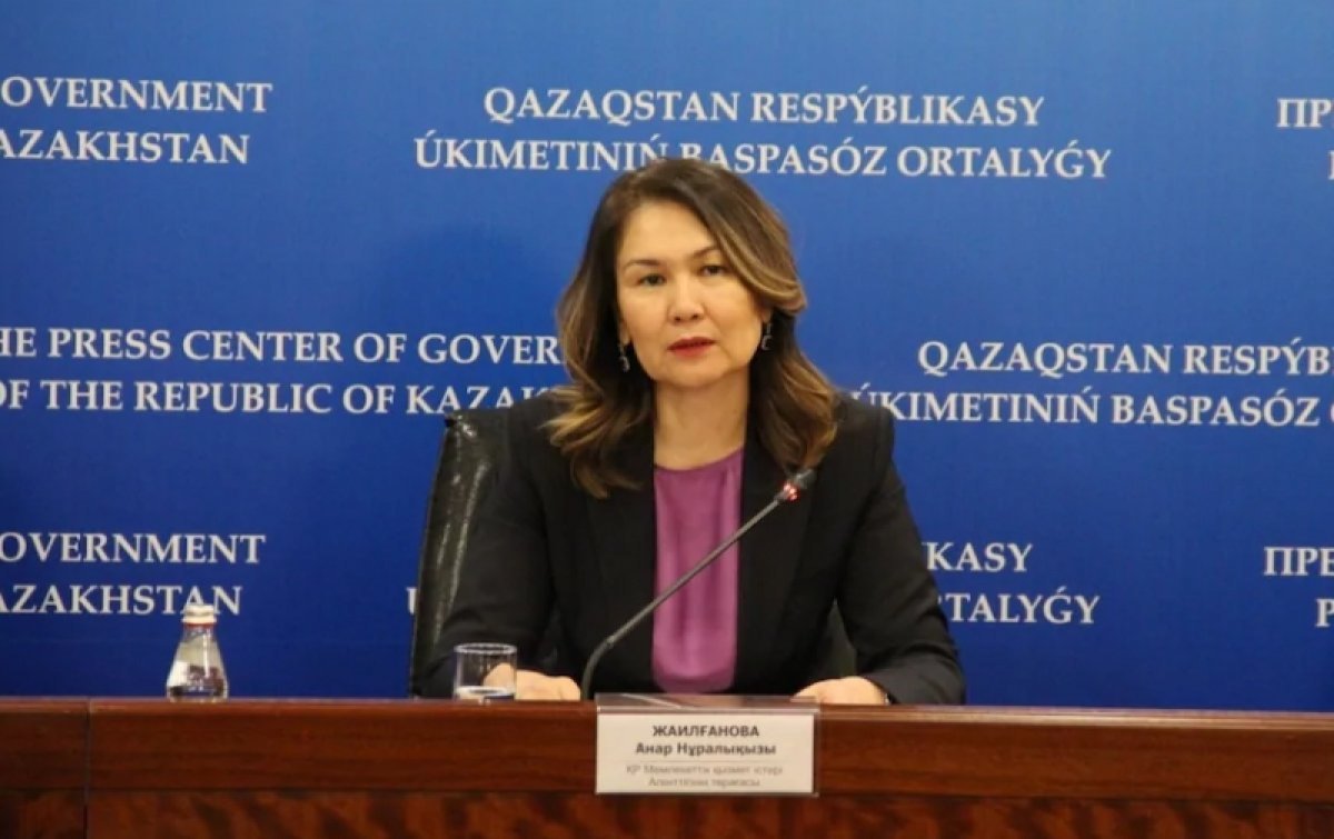 Чиновникам в Казахстане разрешат таксовать