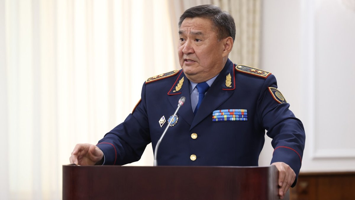 Главы МВД и Минэнерго Казахстана сорвали встречи с населением