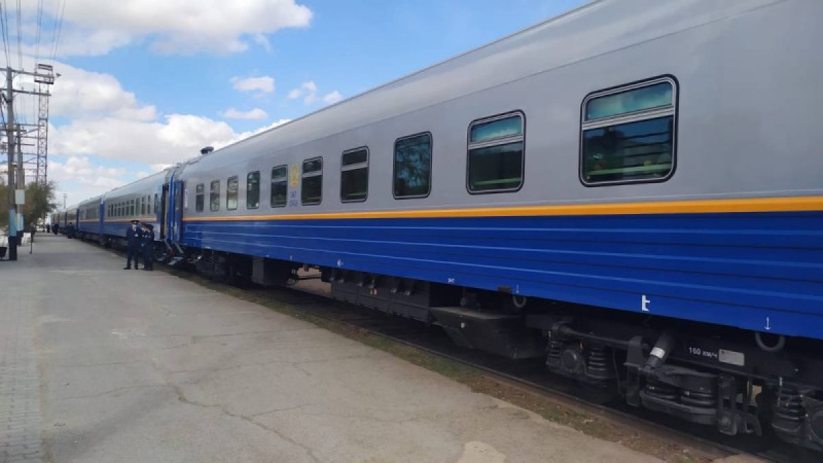Снова КТЖ: вагон поезда загорелся в пути