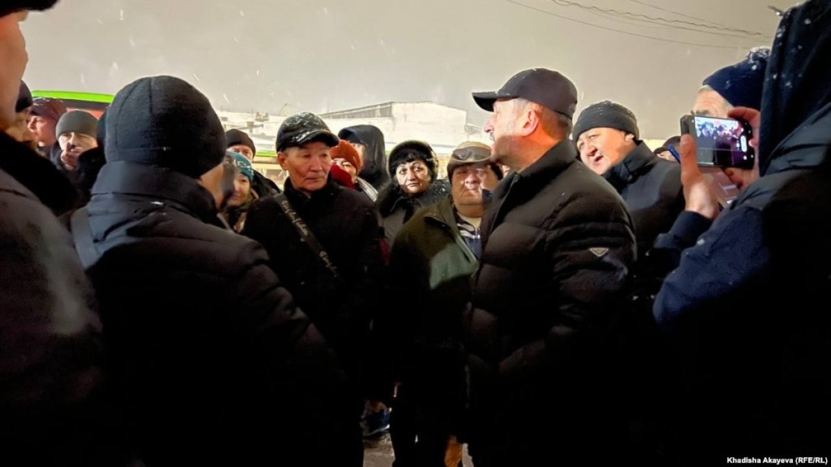 Водители автопарка в Семее провели забастовку из-за низкой зарплаты