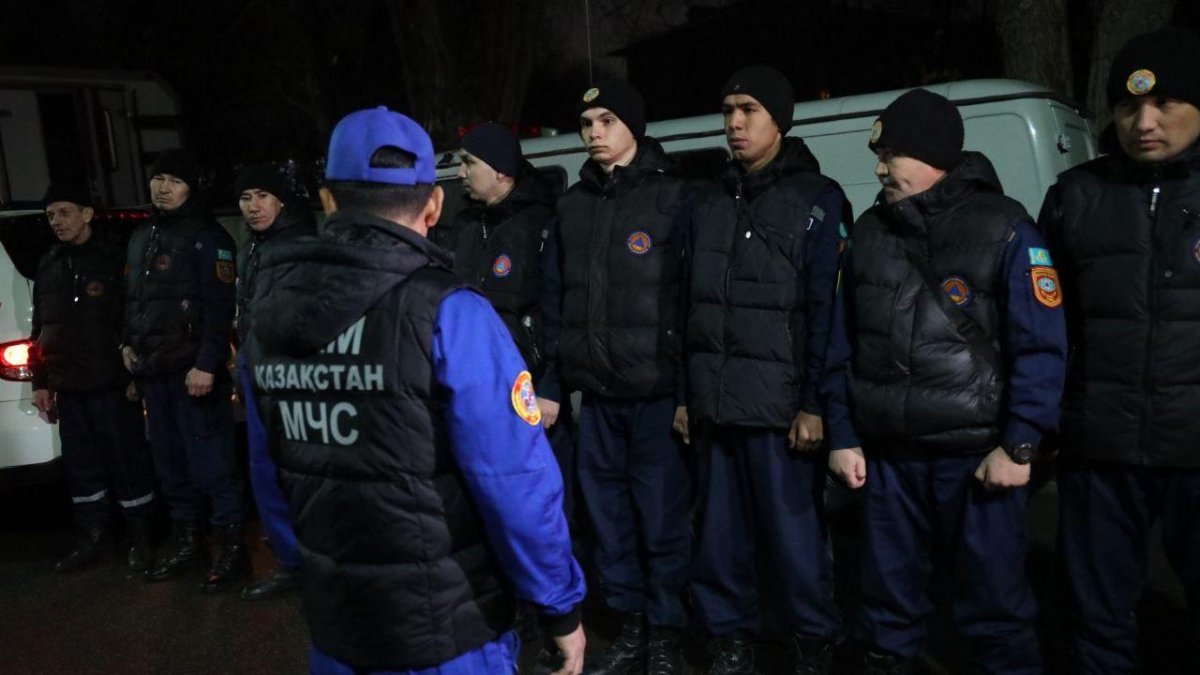 Спасатели Казахстана вылетели в Турцию для ликвидации последствий землетрясения