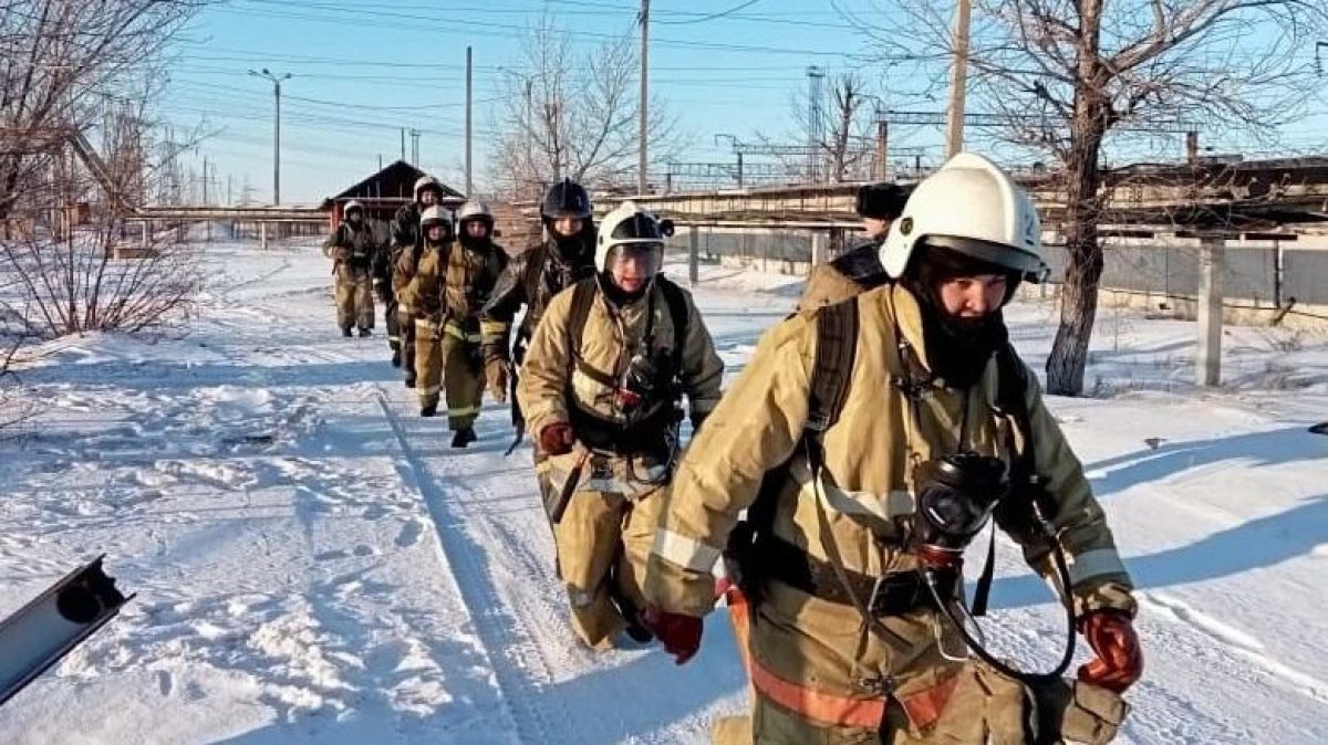 В Павлодарской области загорелась сельская школа