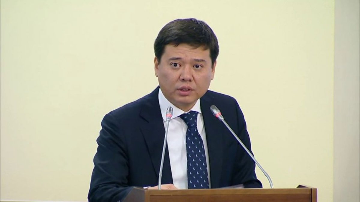 Бекетаева освободили от должности