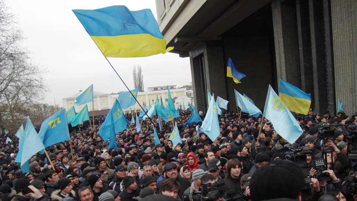 Вернув Крым, мы восстановим мир - Зеленский