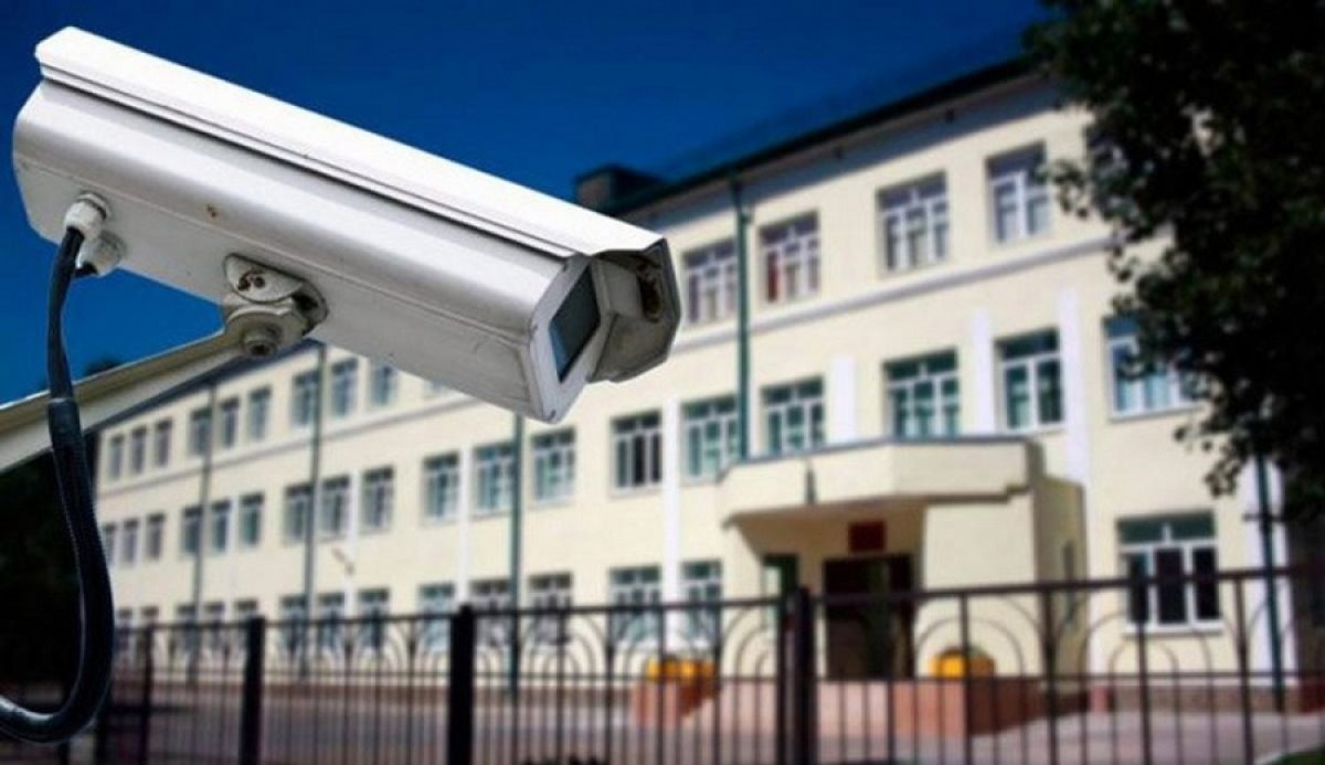Массовые нарушения в обеспечении безопасности казахстанских школ озвучил глава МВД
