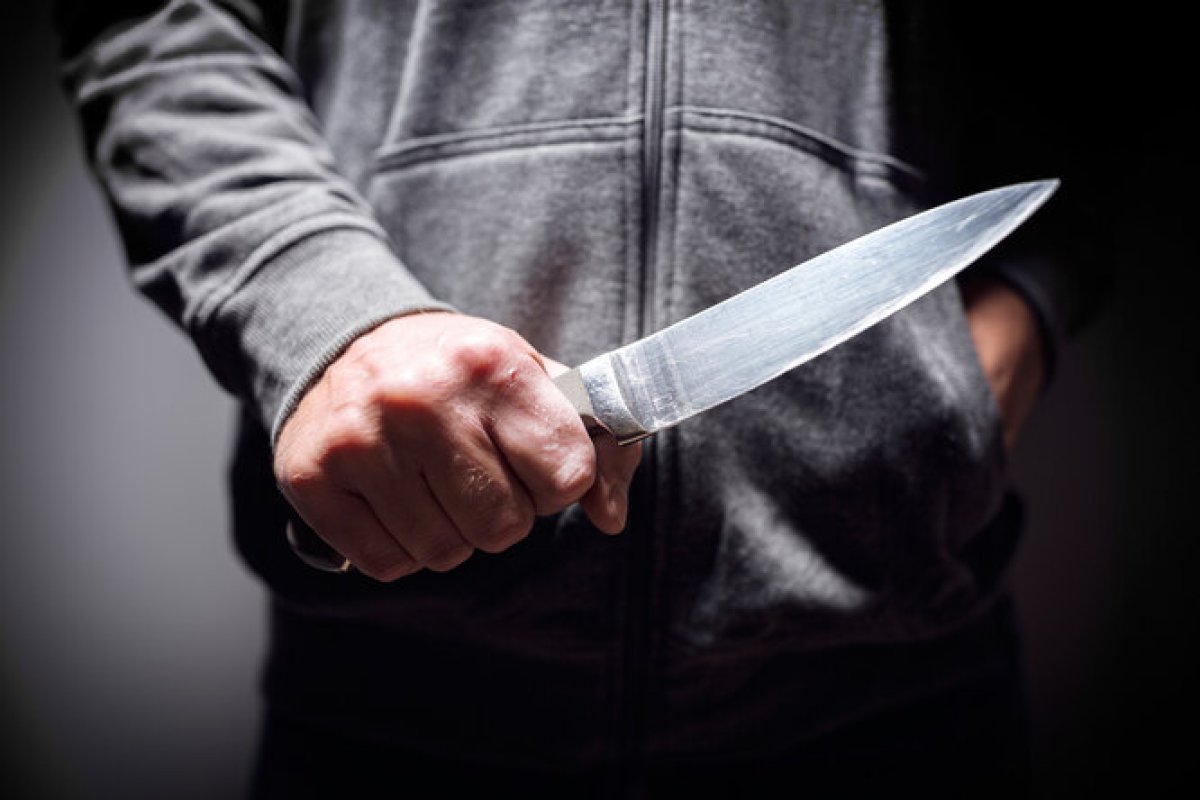 В Жамбылской области на сельского акима напали с ножом