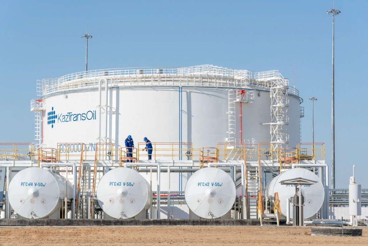 100 тысяч тонн казахстанской нефти отправят в Германию в апреле