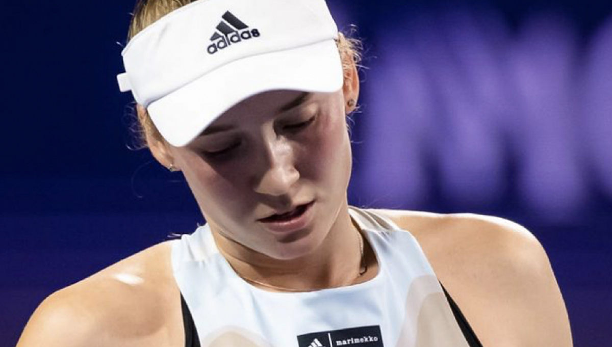 Рыбакина проиграла в финале турнира WTA 1000
