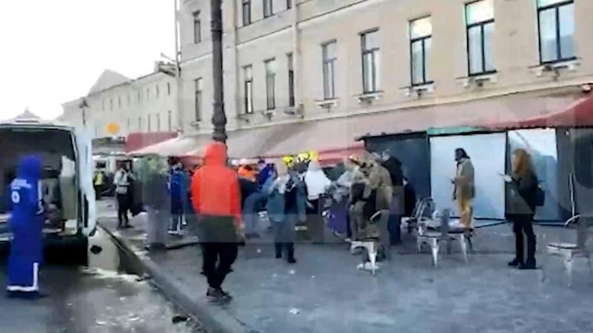 В кафе Санкт-Петербурга произошел взрыв. Погиб журналист