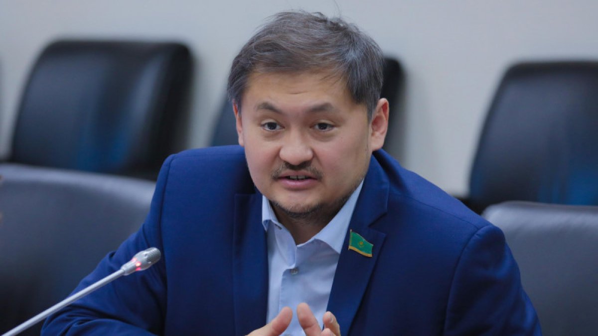 Саясат Нурбек стал министром науки и высшего образования