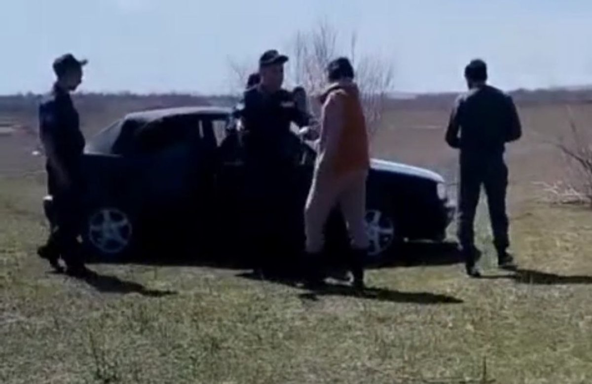 На базе отдыха в Конаеве возникла драка