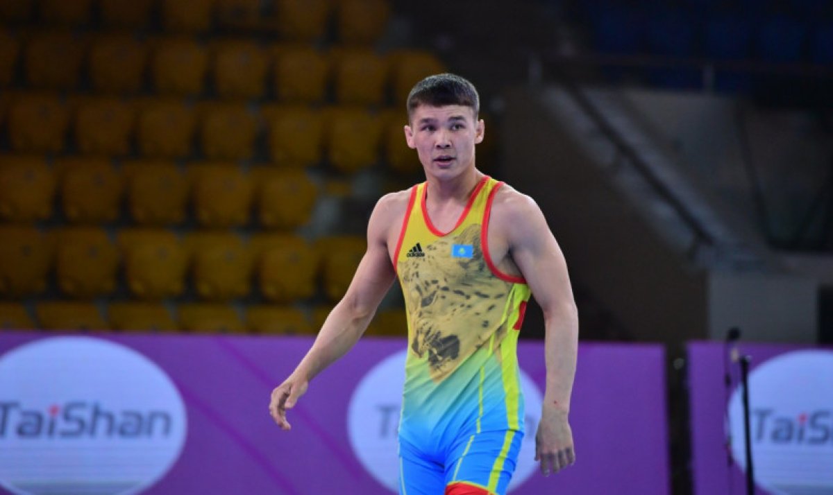 Казахстанцы завоевали две медали на чемпионате Азии по греко-римской борьбе