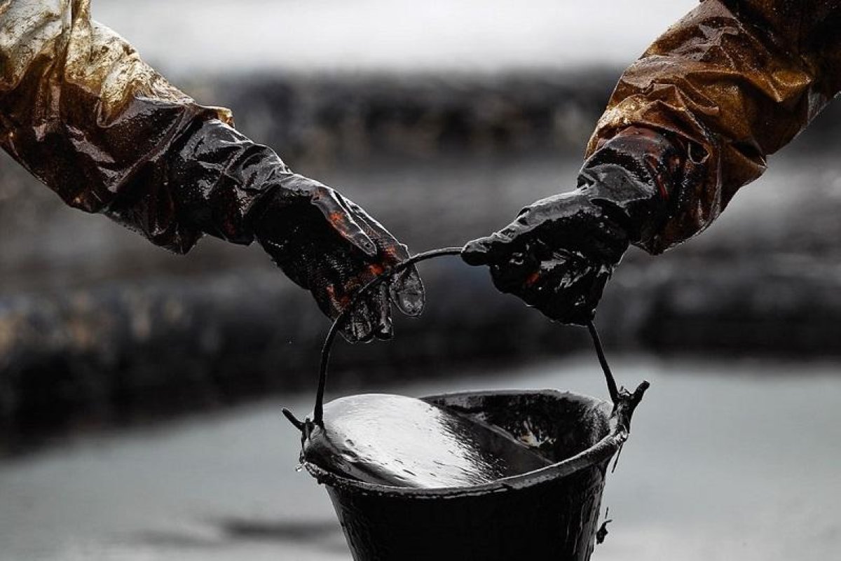 Это неправильно - Токаев о желании молодёжи Мангистау работать "только в нефтяной сфере"
