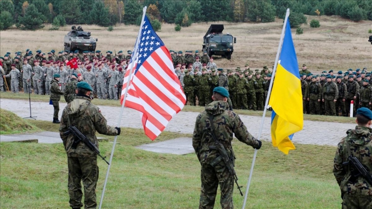 США объявили о новом пакете военной помощи Украине на $325 млн