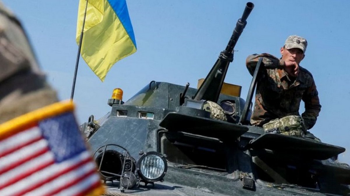 США объявили о поставках оружия Украине на $300 млн