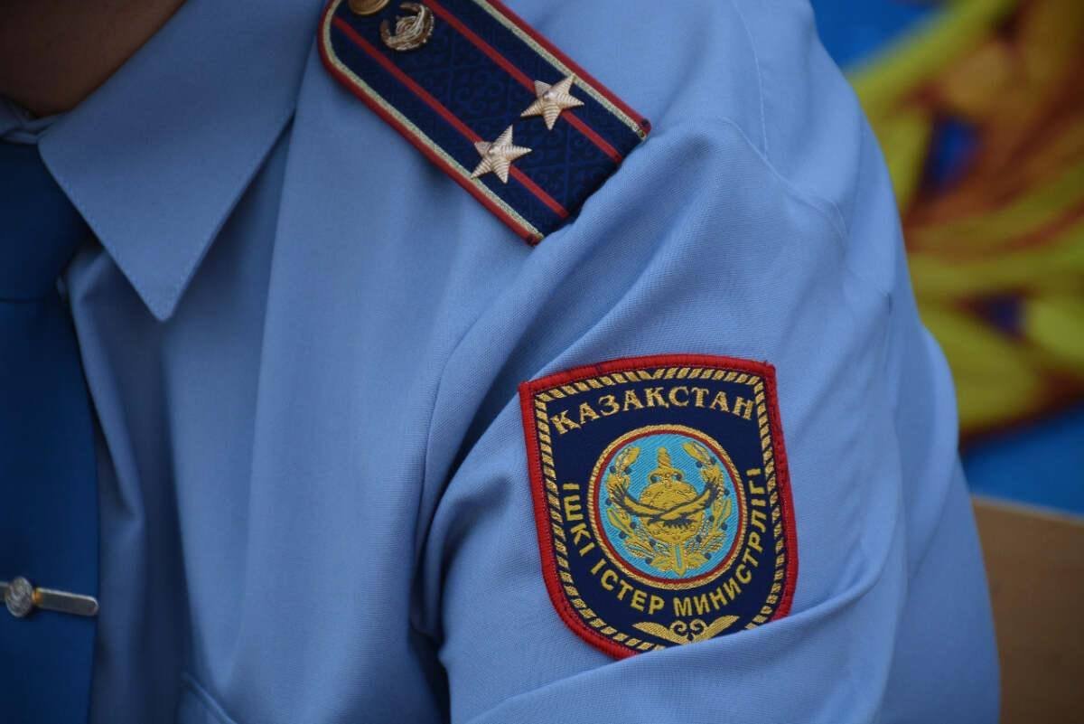 Каждый негодяй будет наказан - глава МВД о задержанном в Костанае полицейском