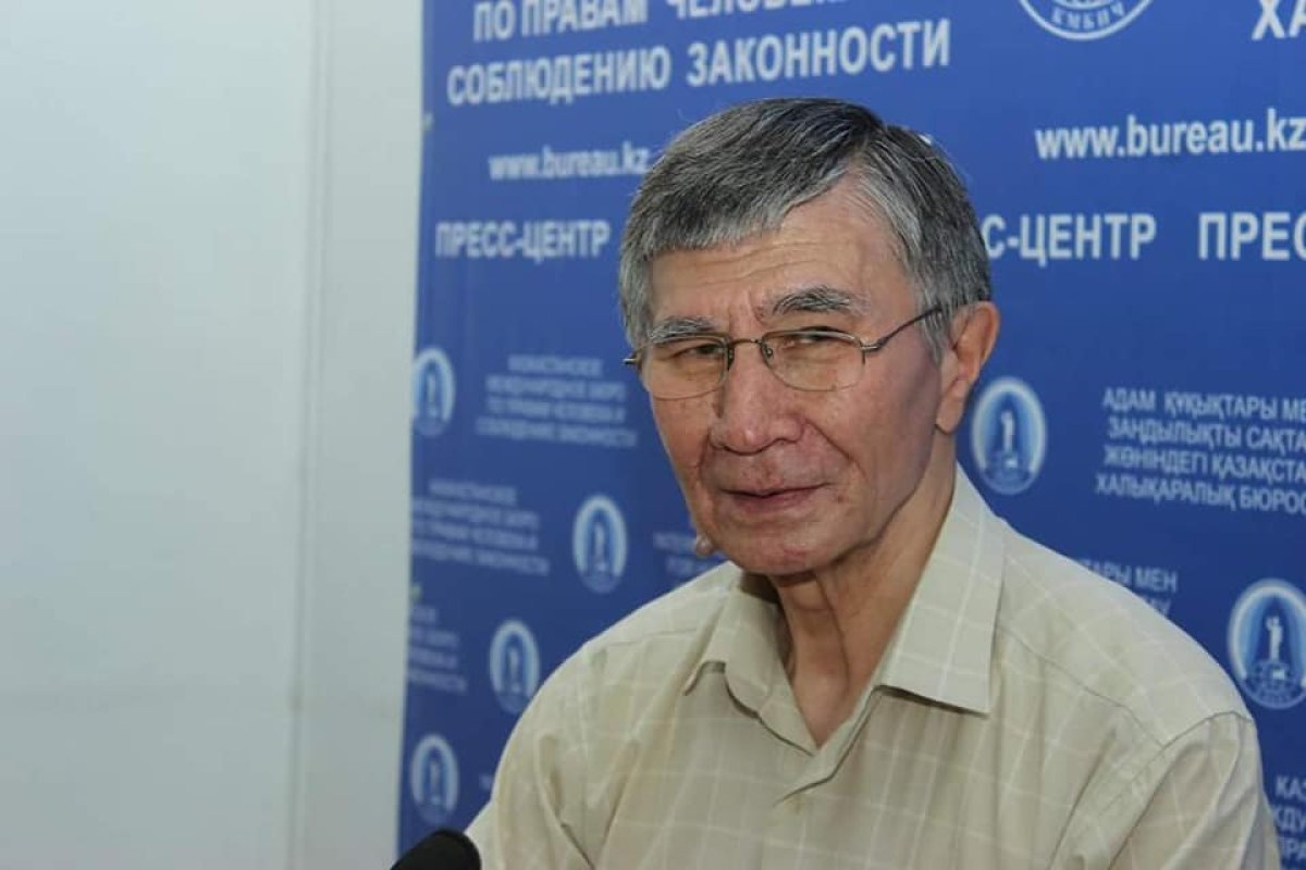Жасарала Куанышалина доставили в больницу из-за резкого ухудшения здоровья
