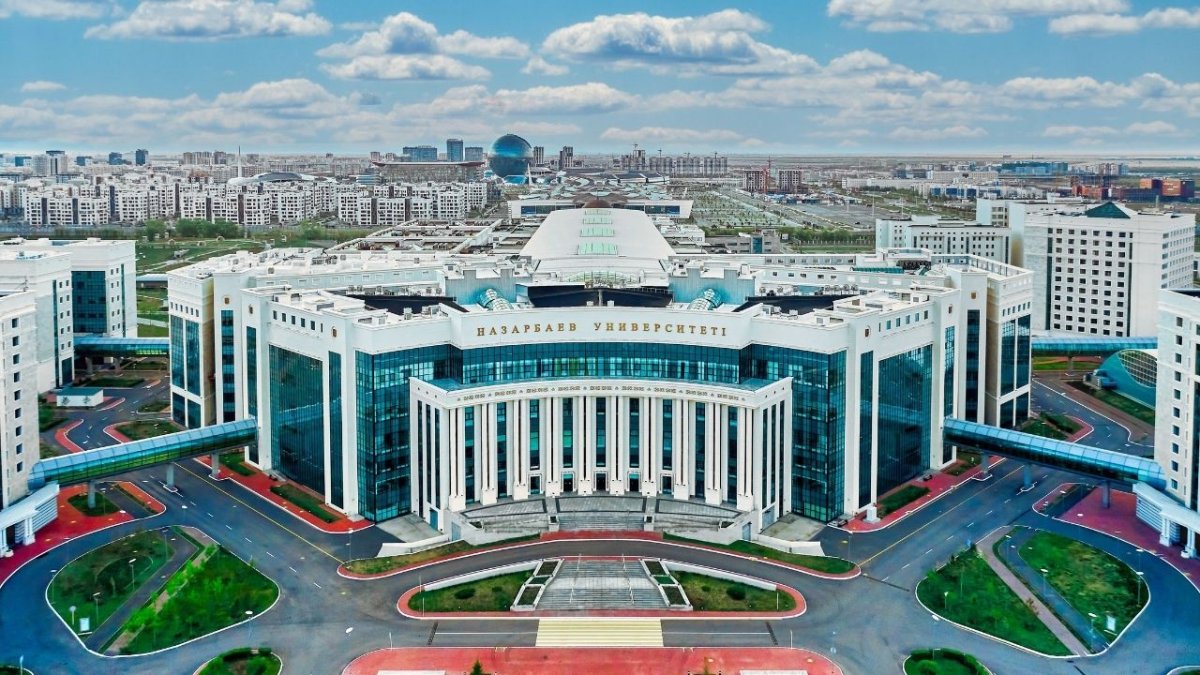 В Назарбаев университете отреагировали на слухи об отставке Шигео Катсу