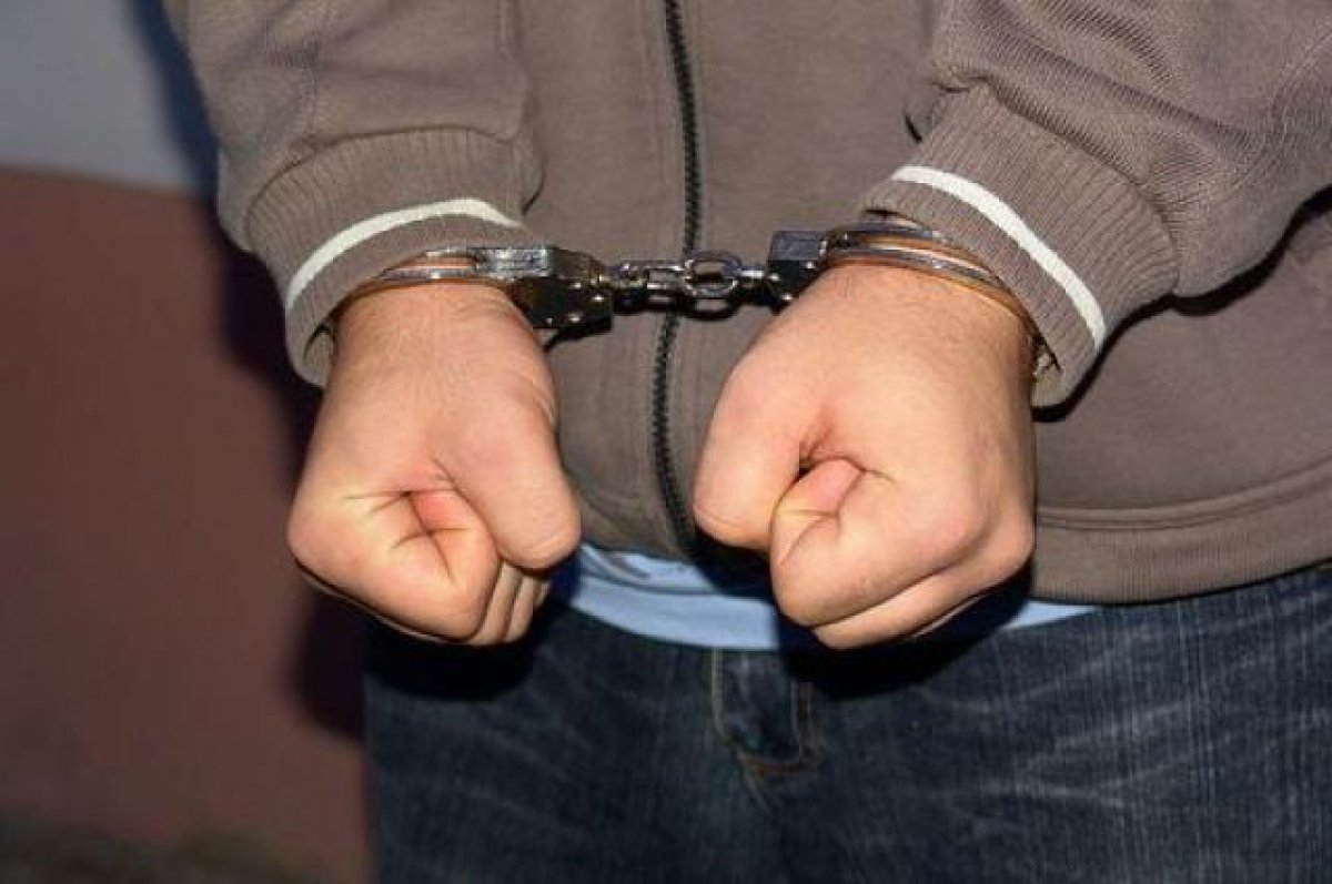 В Кыргызстане задержали подозреваемого в более 10 кражах казахстанца
