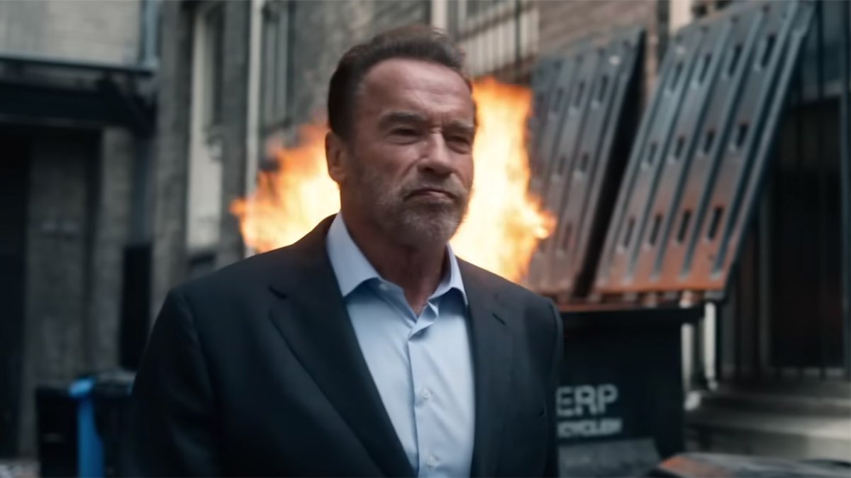 "Казахи не едят свинину": новый сериал с Шварценеггером поразил Казнет