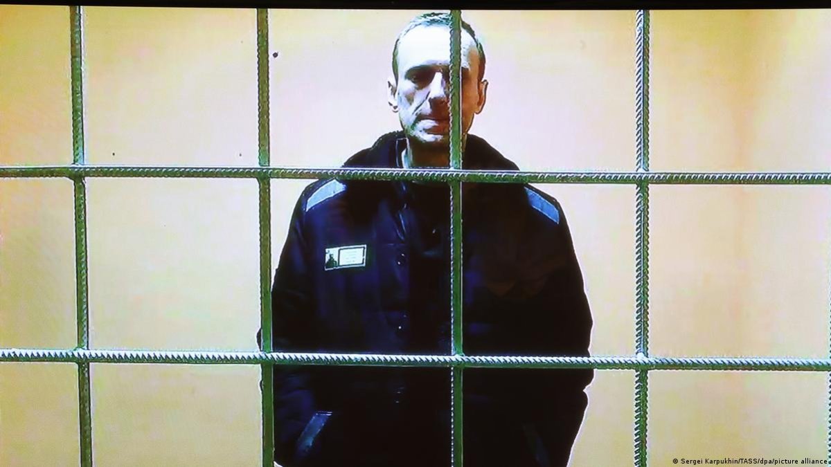 В мире начались акции в поддержку Алексея Навального