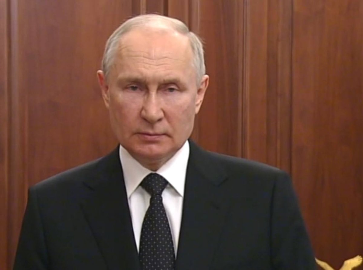Это госизмена. Наш ответ будет жестким – Путин о мятеже Пригожина