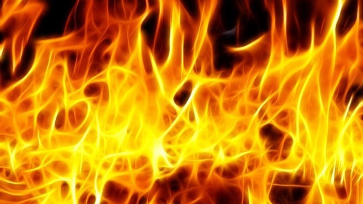 Ребенок погиб во время пожара в многоэтажке Темиртау