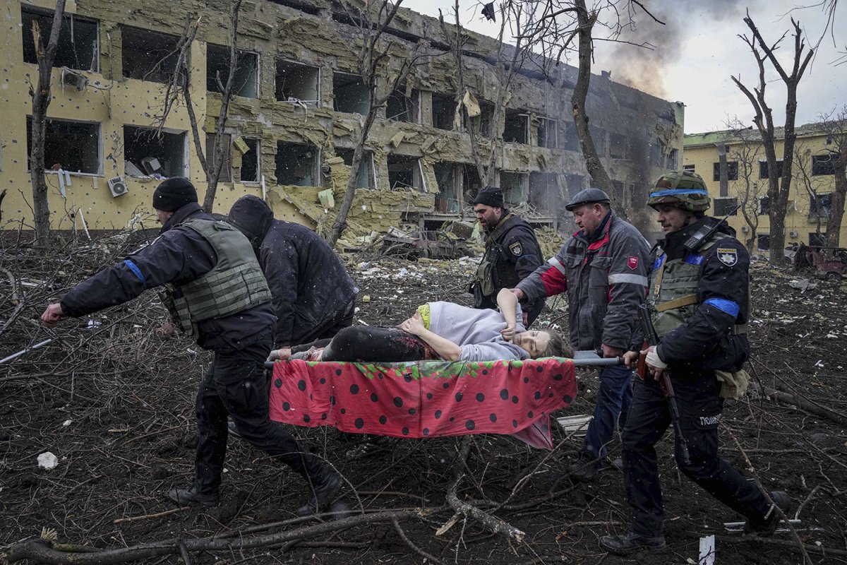 США поделятся с Гаагским судом данными о военных преступлениях России в Украине