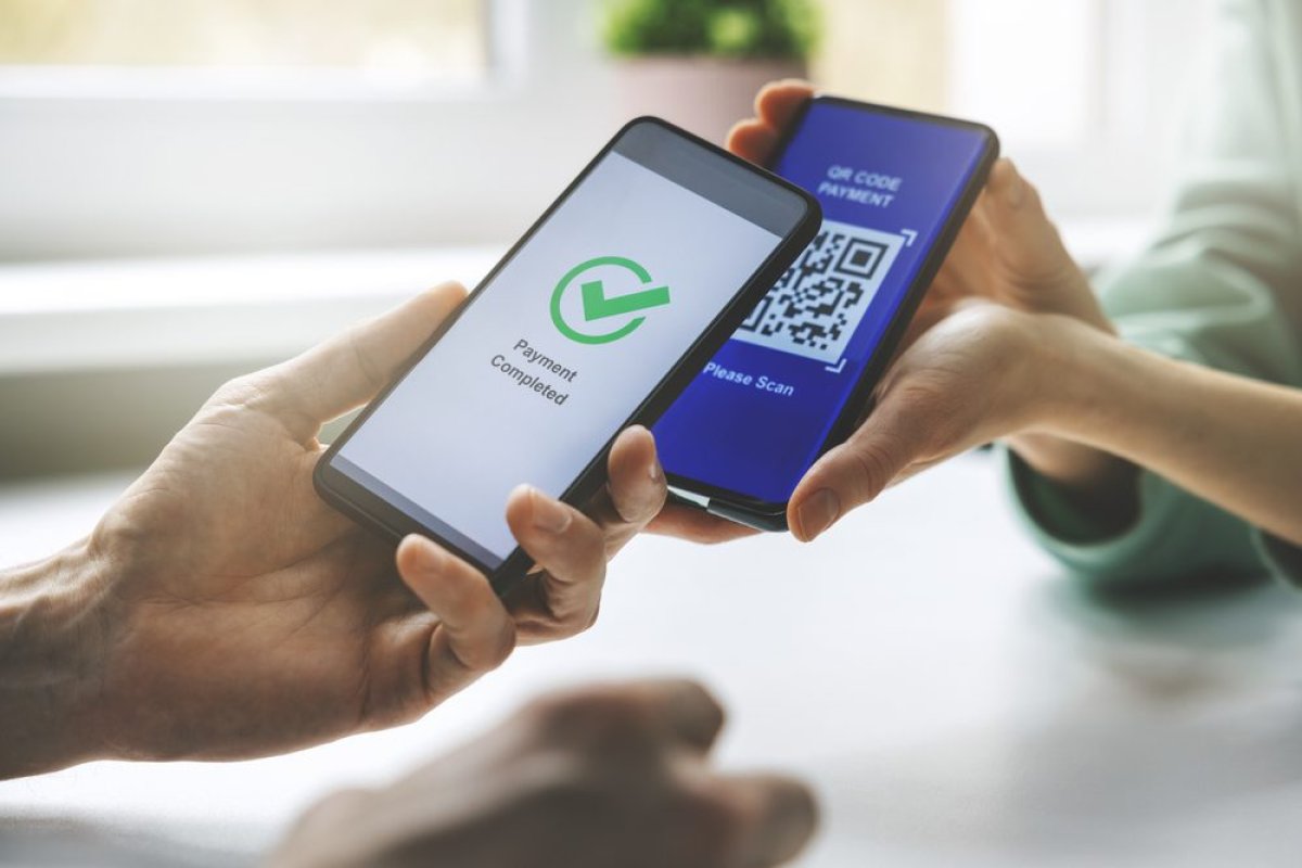 Покупки на 2,2 трлн тенге оплатили казахстанцы через QR в первом полугодии