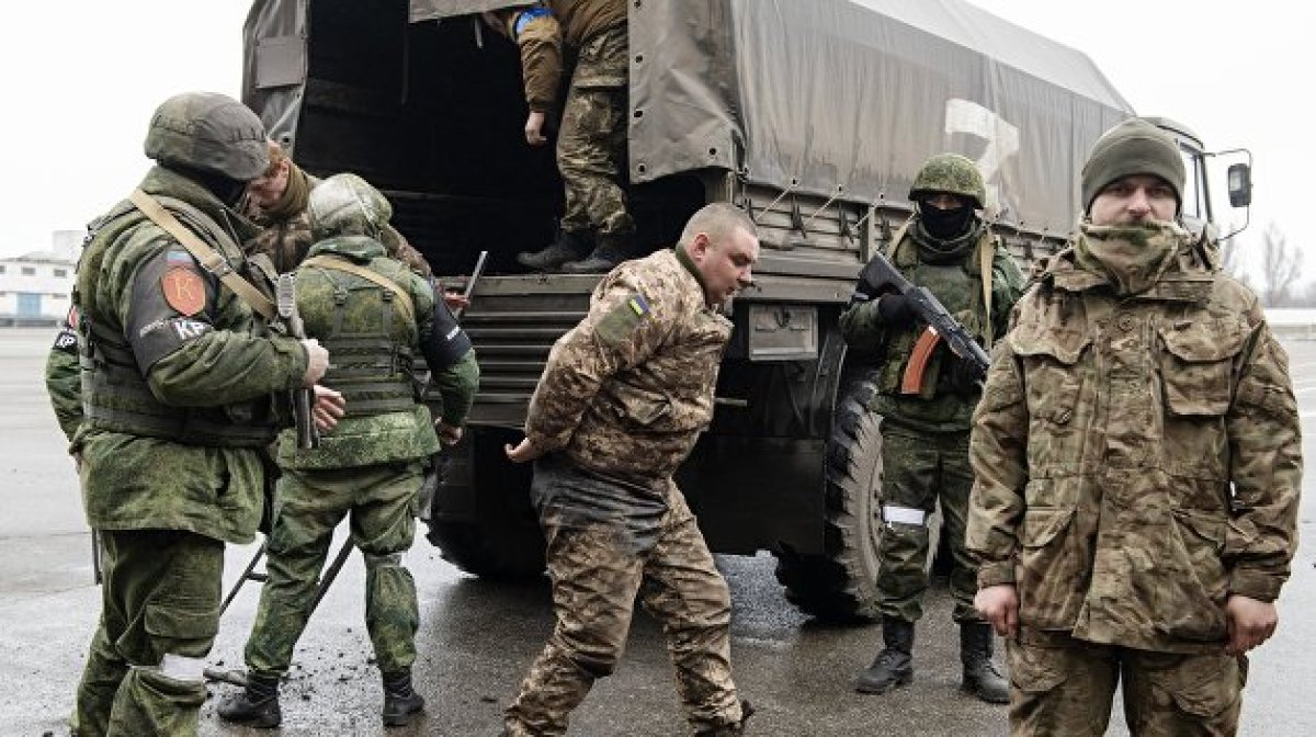 Бывшие украинские военнопленные рассказали о пытках в российском СИЗО