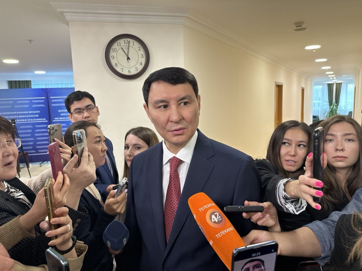 Ошибку в проекте бюджета признал министр финансов Жамаубаев