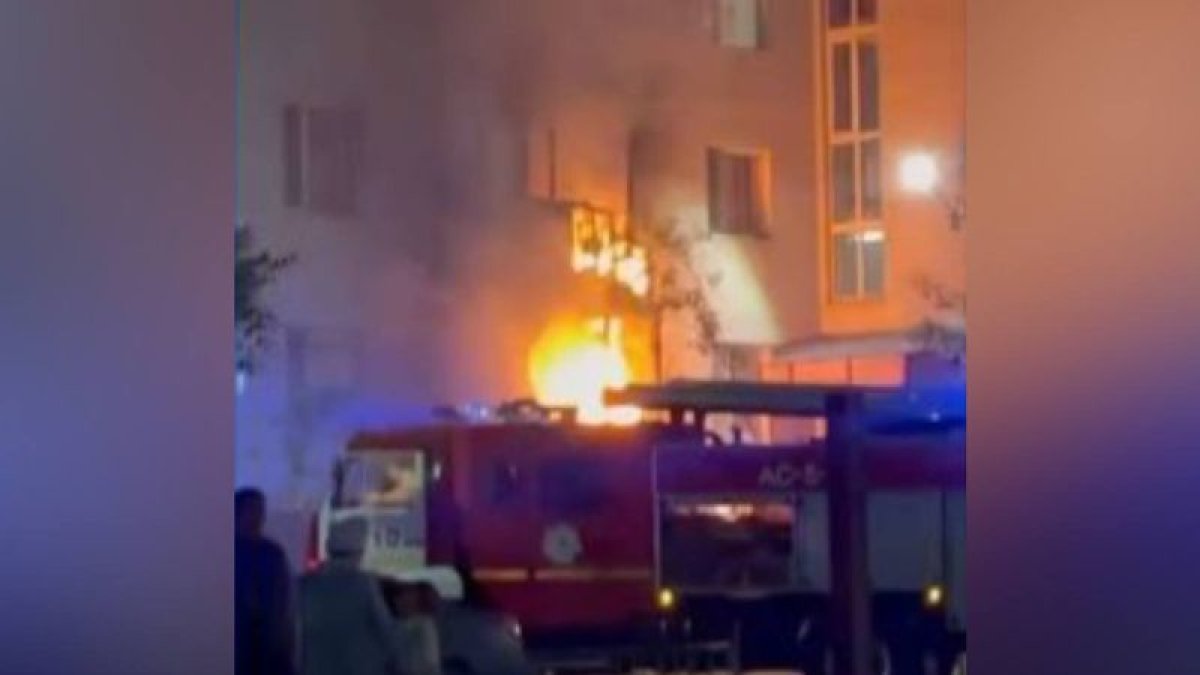 В Астане мопед стал причиной пожара в многоэтажке