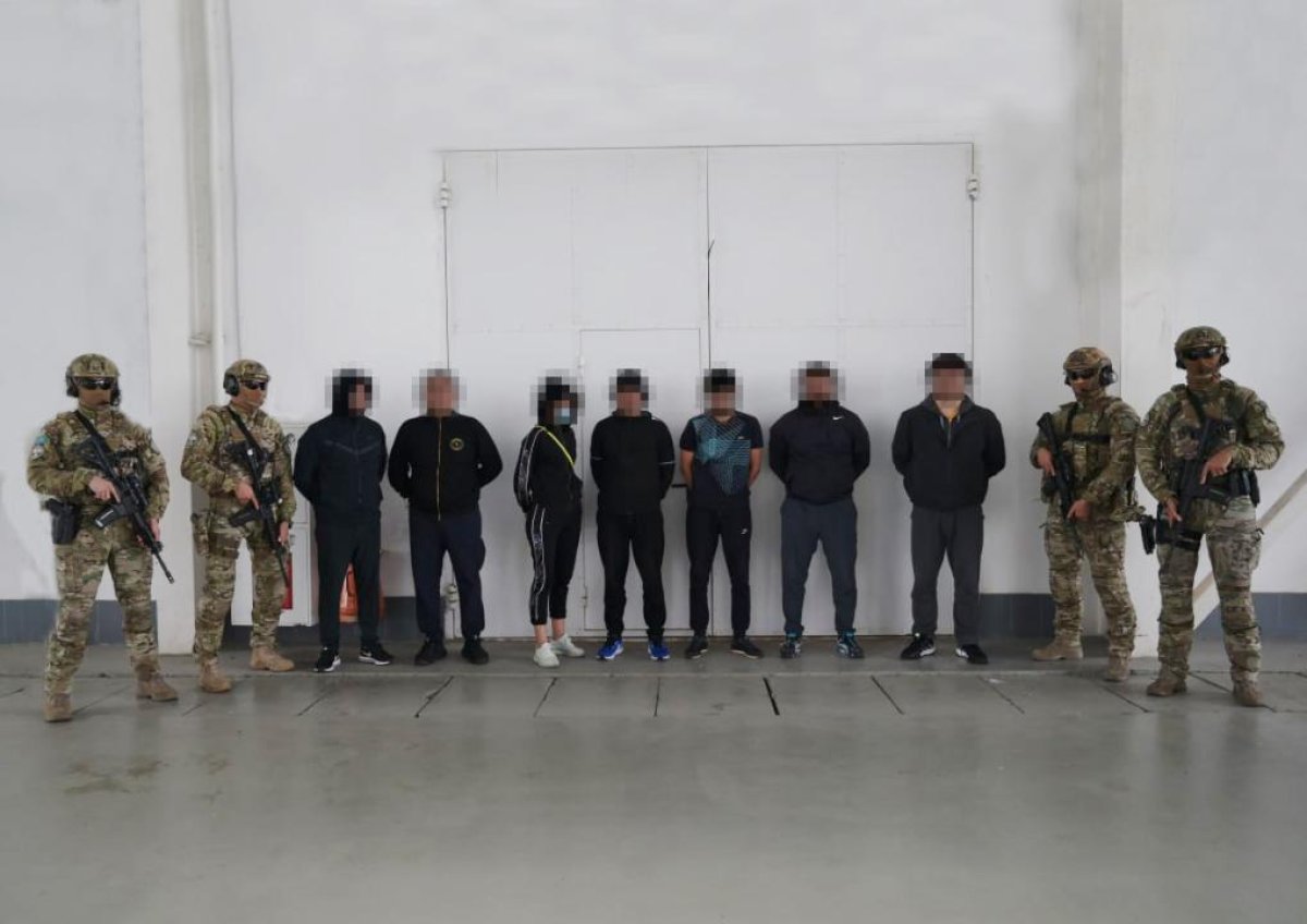 Елдоса Коспаева и членов его ОПГ этапировали из Северного Кипра в Казахстан