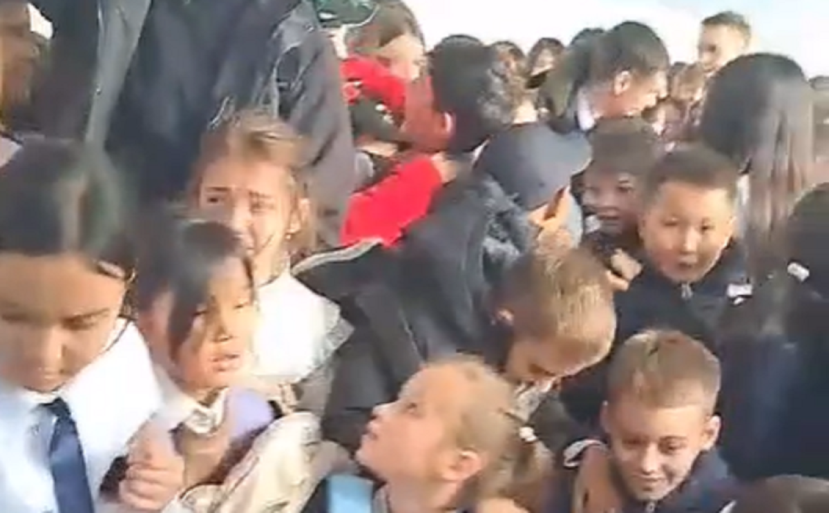 Дети лежали на полу и кричали: в школе Кокшетау произошла жуткая давка