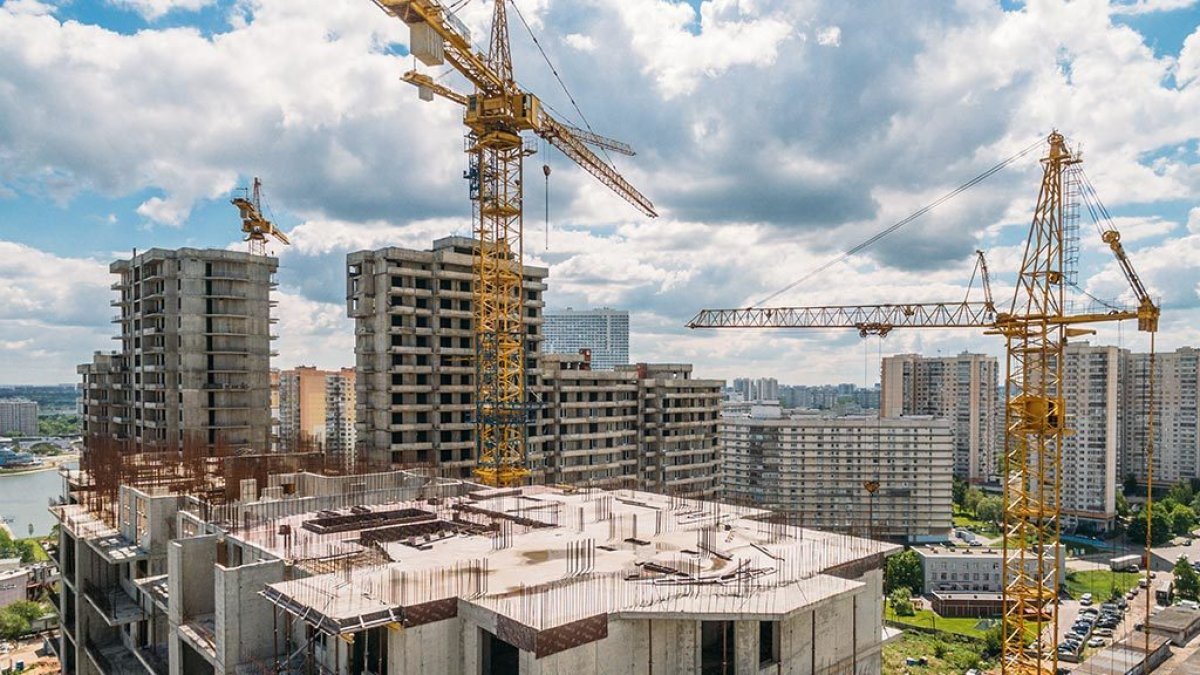 Более 600 млн незаконно собрали с дольщиков в ВКО