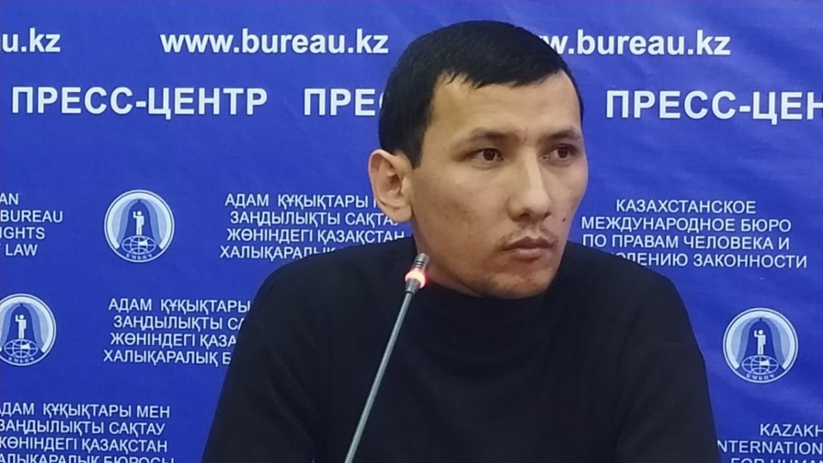 Активист Абзал Достияров получил 15 суток ареста