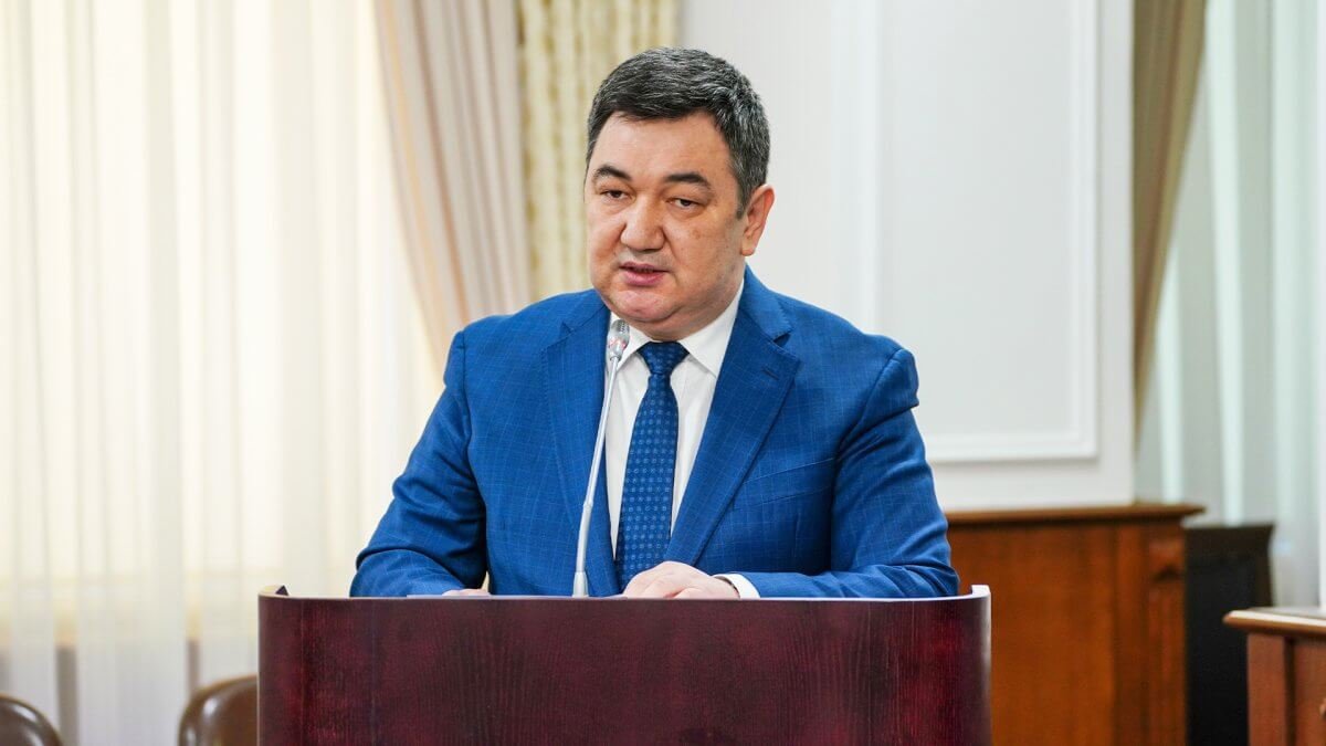 Экс-министр информации получил новую должность в сенате