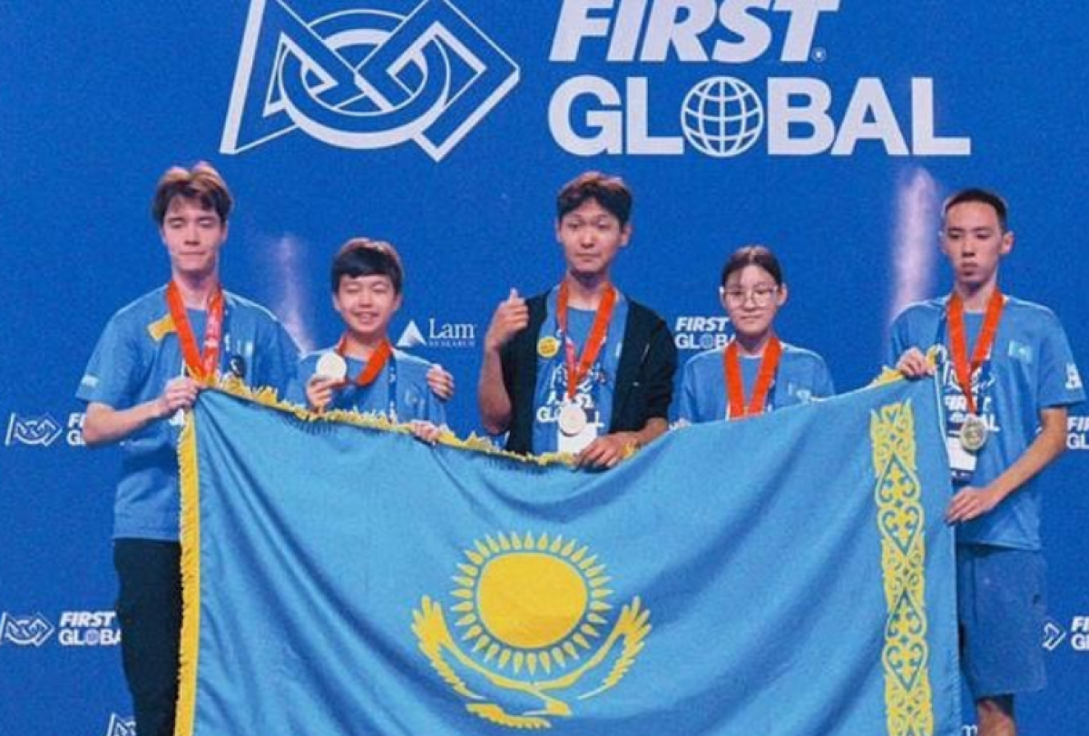 Казахстанские школьники стали чемпионами мира по робототехнике