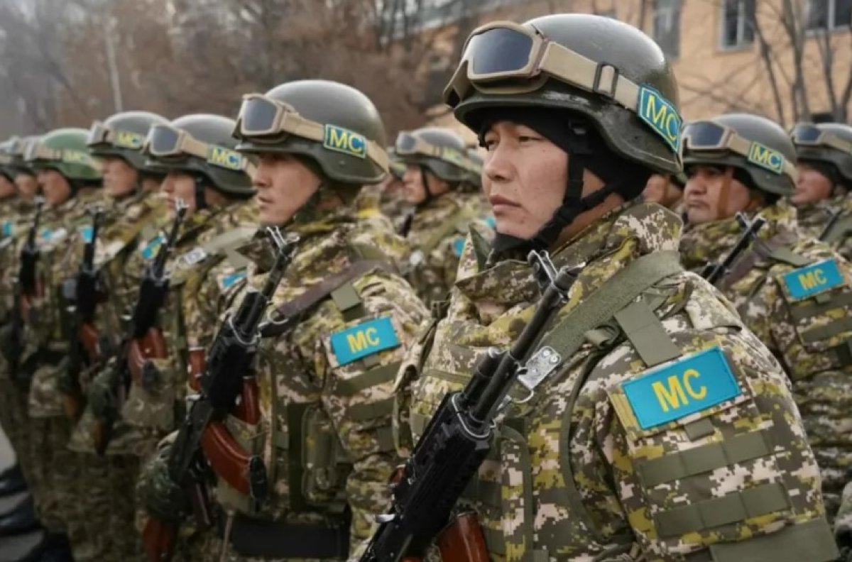 Казахстан рассматривает возможность отправки военных на Ближний Восток