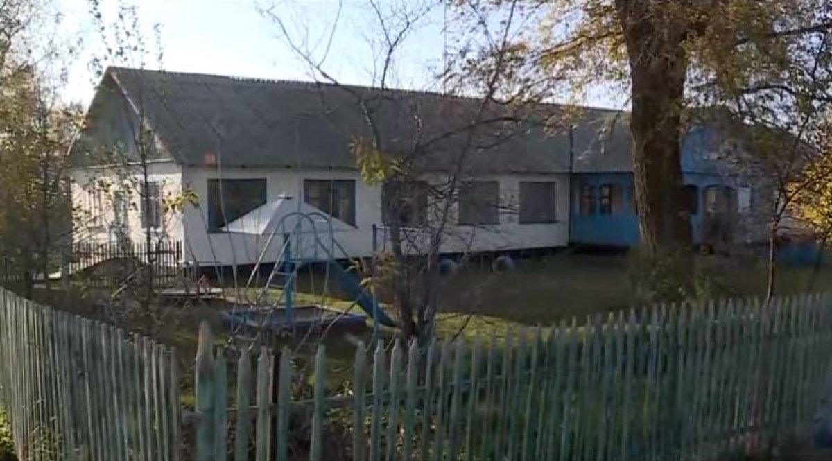 В области Жетісу дети из одного села вынуждены ездить на учебу в соседние населенные пункты