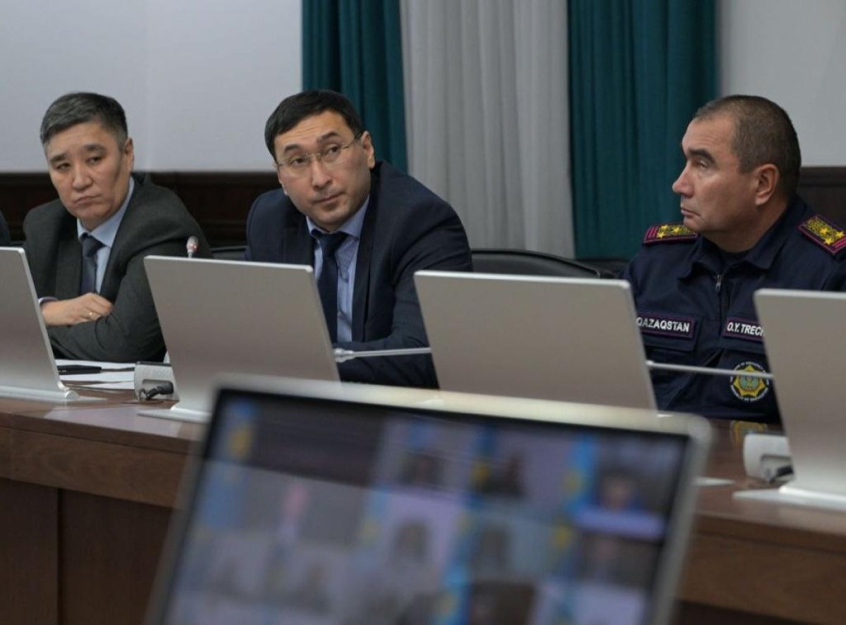 14 сёл до сих пор без света: в Павлодаре ураган «снёс» не только крыши, но и чиновников