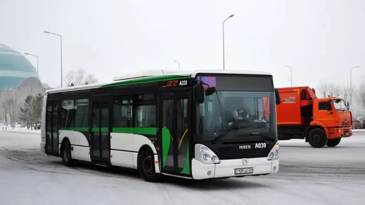 Какие автобусные маршруты изменили движение в Астане