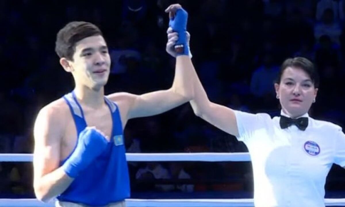 Казахстан завоевал четвертое "золото" на чемпионате мира по боксу