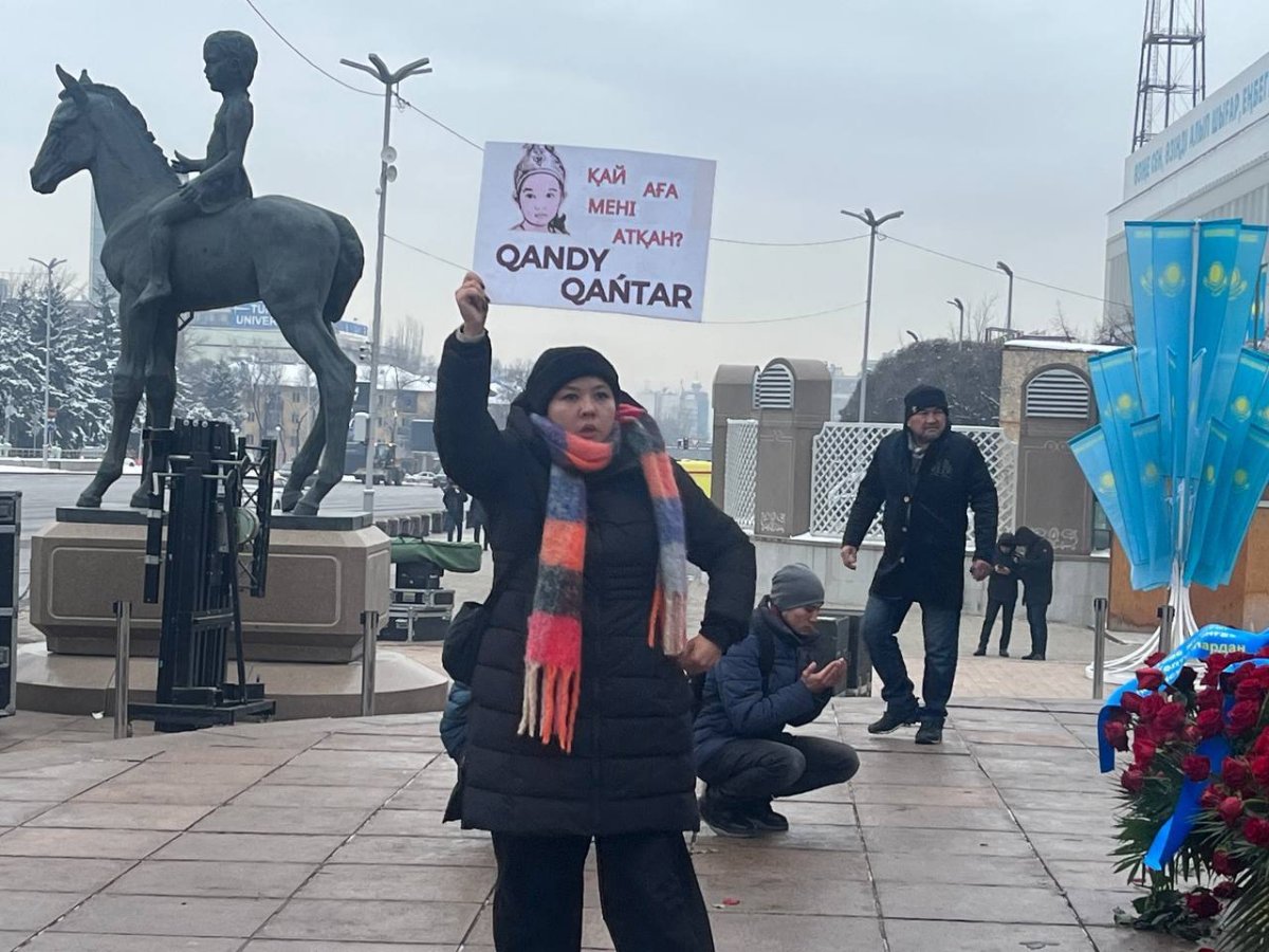 Не забудем – не простим: как в Алматы жертв режима поминали