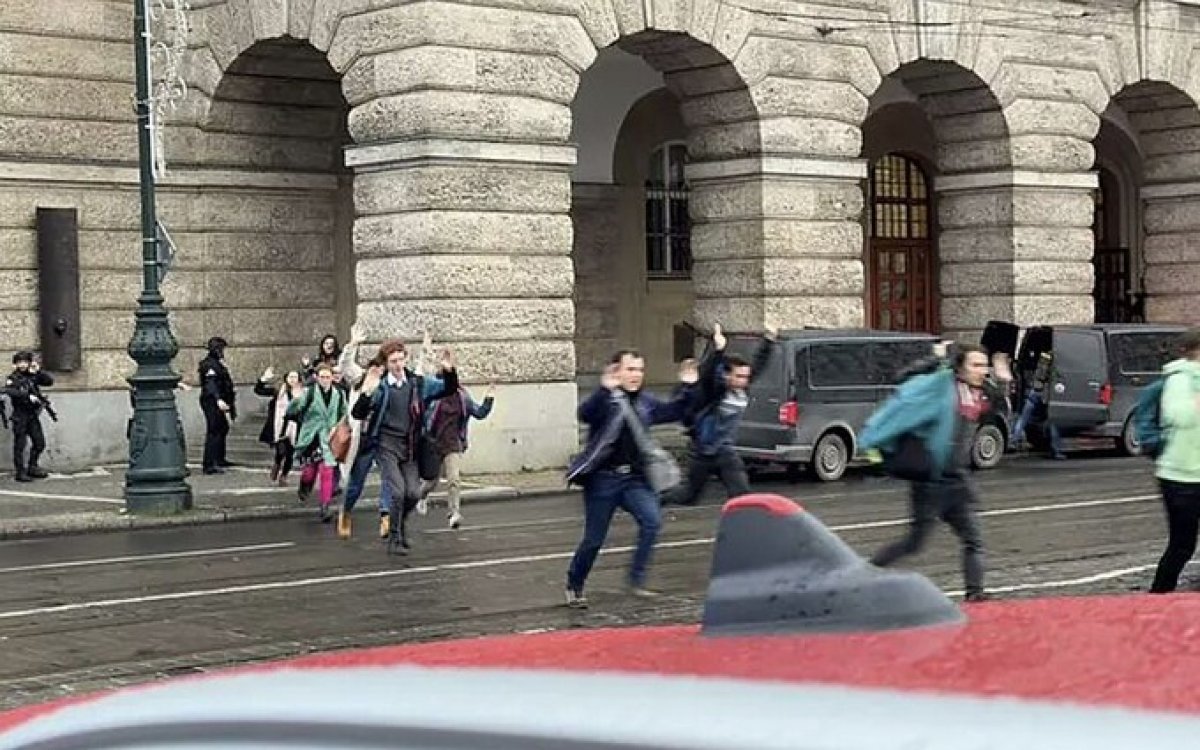 10 человек погибло: стрельба произошла в центре Праги