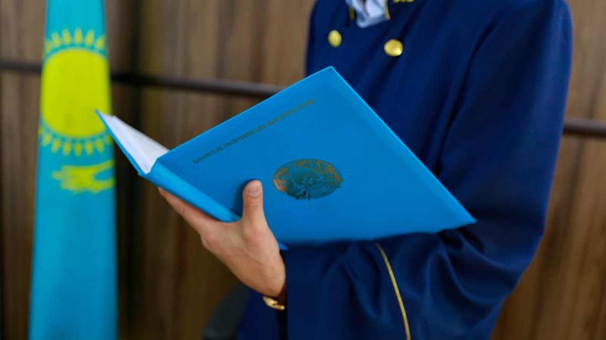 Судье вынесли приговор за взятку в Алматинской области