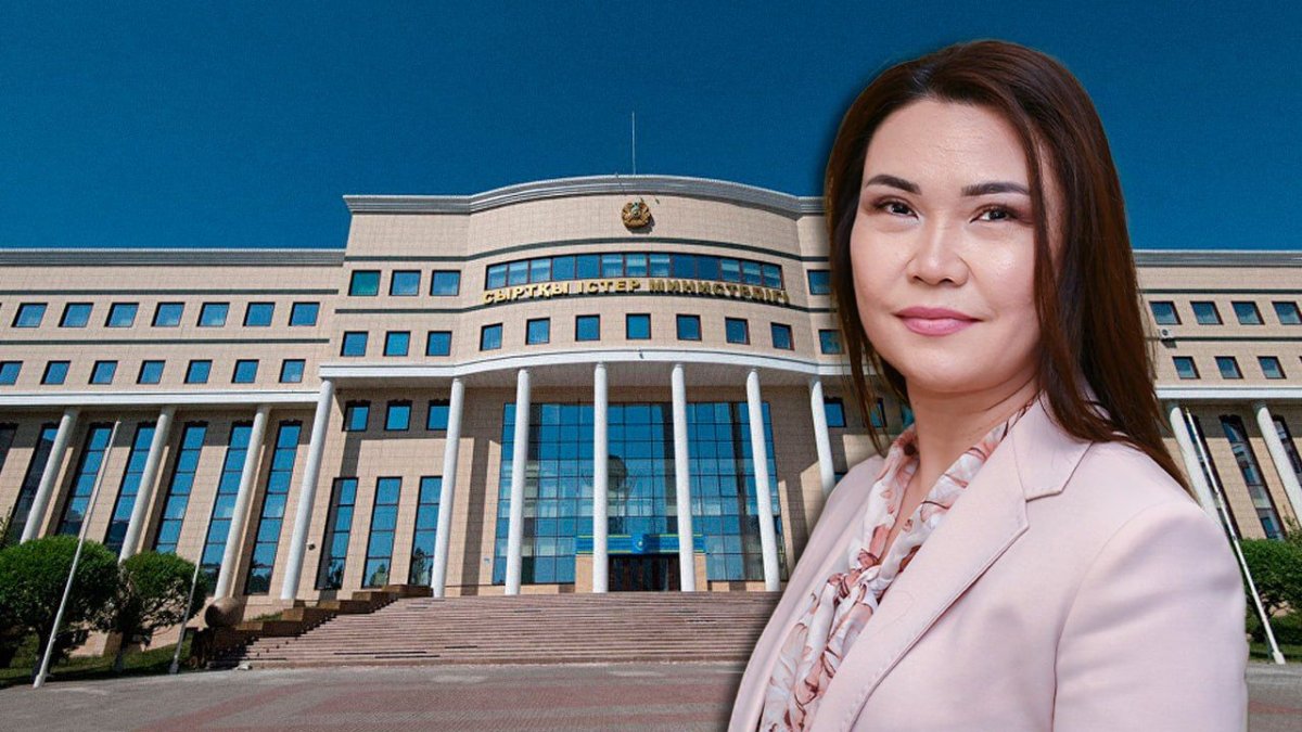 Это провокация: замминистра МИД не смогла ответить на вопросы журналистов