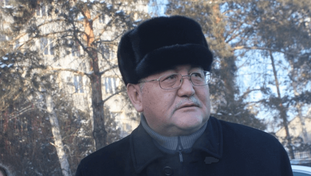 Активист Рысбек Сарсенбайулы попал в реанимацию после задержания