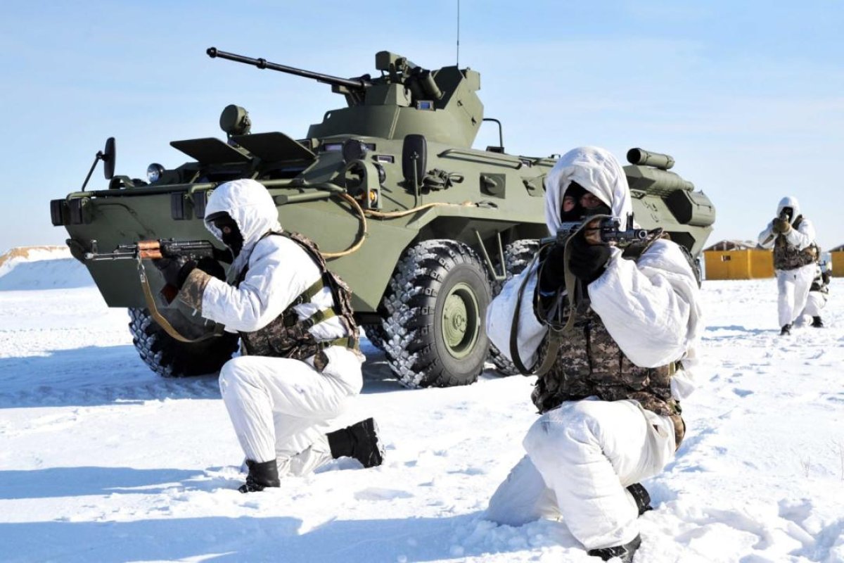 Военная техника будет передвигаться по дорогам трёх областей Казахстана