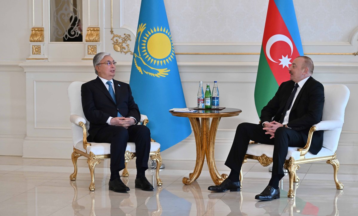 Токаев провёл переговоры с президентом Азербайджана